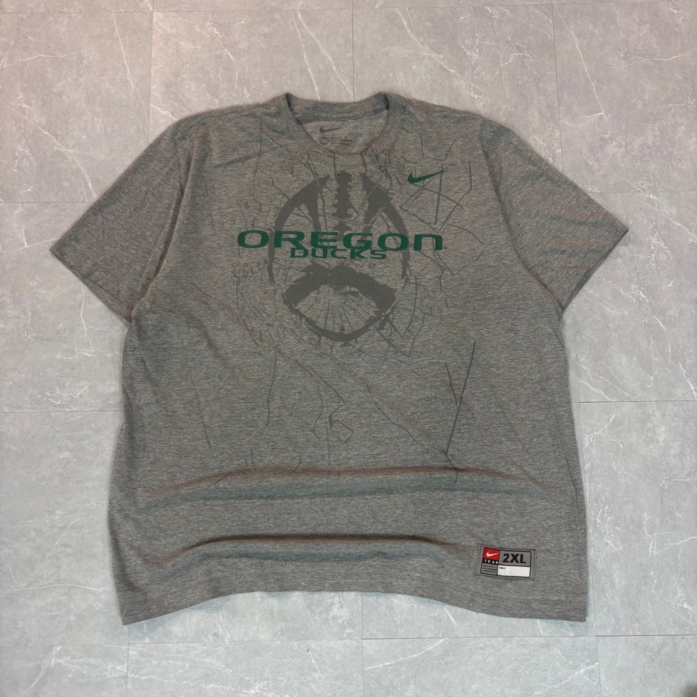 Y2K Nike Oregon ducks football tee
